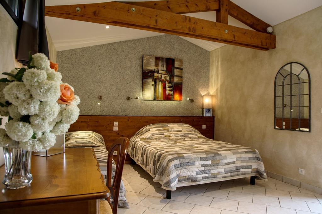 Chambres D'Hotes Les Peyrouses Sarlat-la-Caneda Exterior photo
