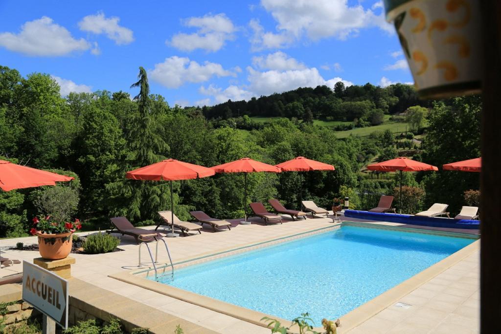 Chambres D'Hotes Les Peyrouses Sarlat-la-Caneda Exterior photo