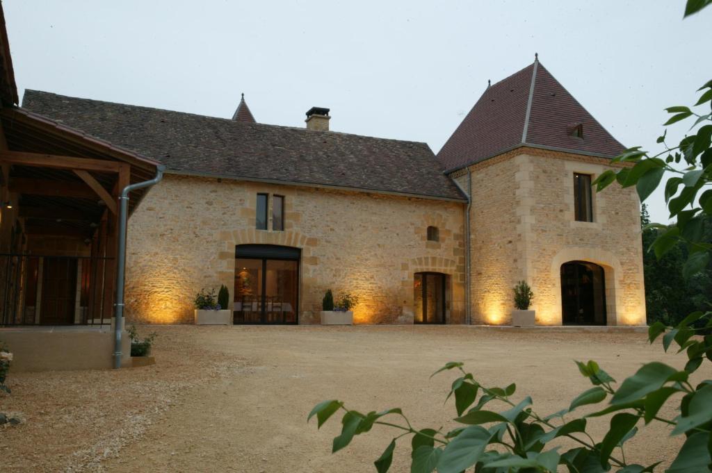 Chambres D'Hotes Les Peyrouses Sarlat-la-Caneda Exterior photo